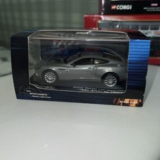 Minichamps aston martin - aston,