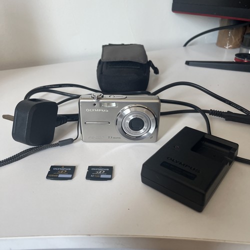 Olympus 230 compact digital - compact,