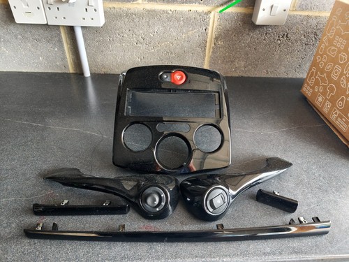 Clio mk3 gloss black interior - mk3,