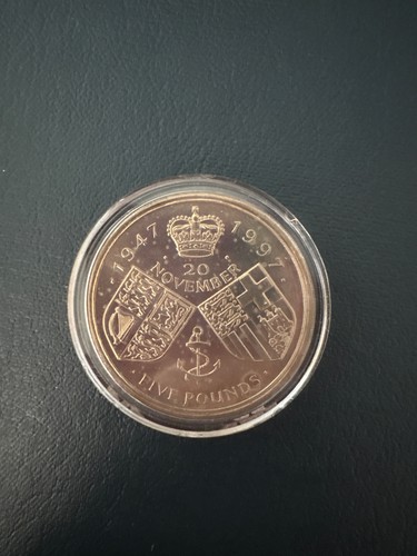 United kingdom pounds - 5, coin