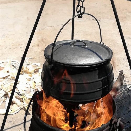 Pre seasoned cast iron potjie - pre-seasoned,