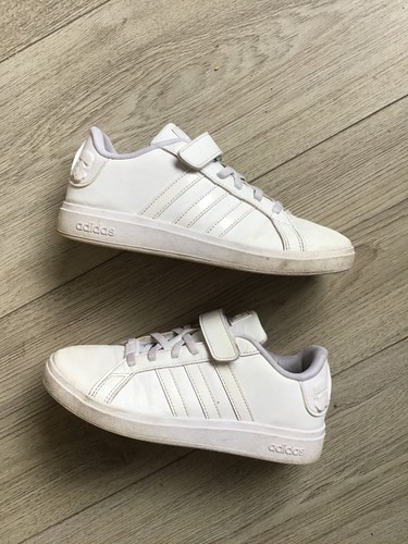 Adidas boys plain white star - adidas,