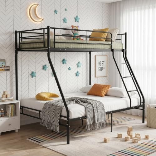 Sturdy metal triple bunk bed - triple,