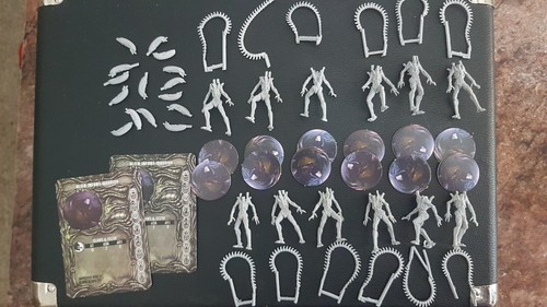 Alien infant drone warriors - alien,
