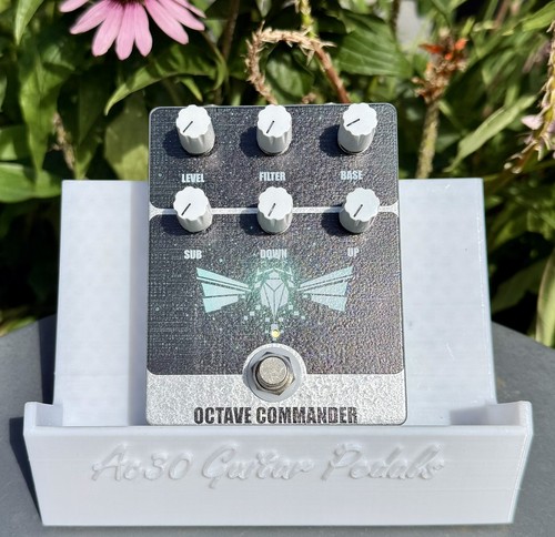 Eqd bit commander octave synth - bit,