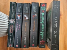 6 paperback vampire books