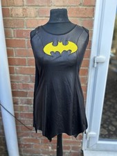 Rubies Ladies Black PVC Bat Woman Dress Cape & Wristlets Size Small Petit Used