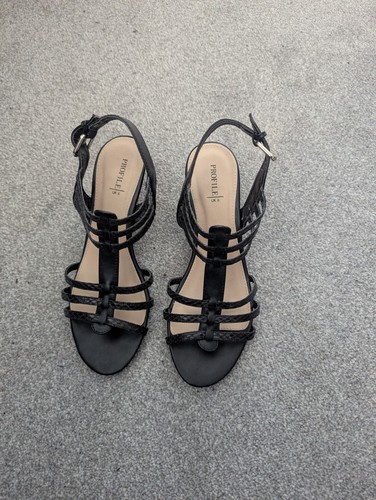 Black strappy sandals size - strappy,
