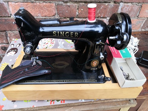 Singer semi industrial sewing - singer,