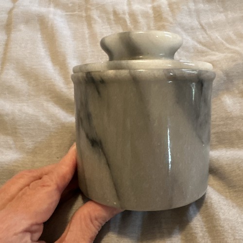 White and gray marble french - white,