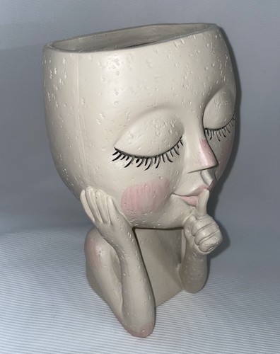 Mcm lady face planter closed - face,