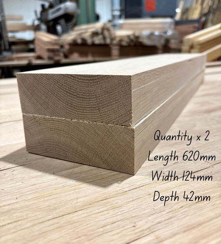 Planed oak hardwood timber - planed,