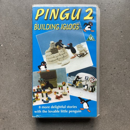 Pingu building igloos 8 - pingu,