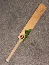 Hunts cricket bat - hunts, county