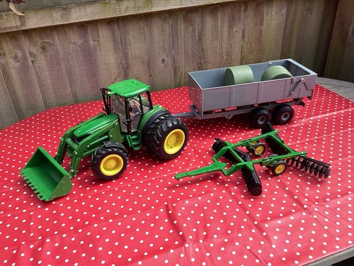 Britains toy john deere 6830 - john,