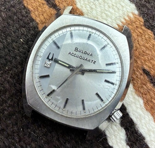 Bulova accuquartz vintage - accuquartz,