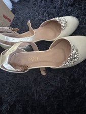 Ivory Buckle Shoes - Size 5