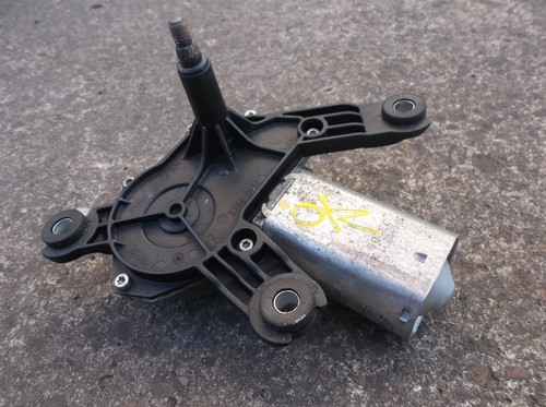 Vauxhall vectra rear wiper - vauxhall,