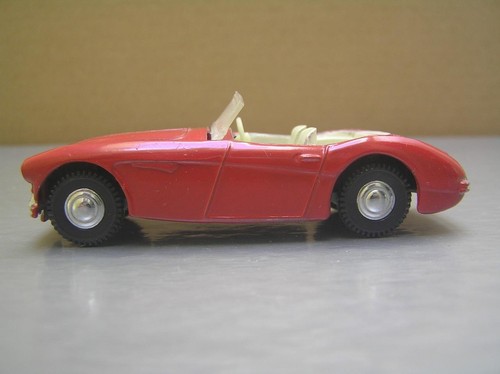 Spot 105 austin healey - spot, on