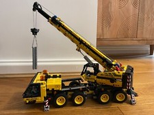 Lego Technic Mobile Crane 42108