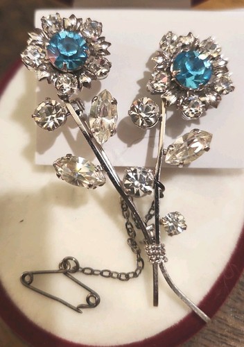 Vintage floral boutique - , broach