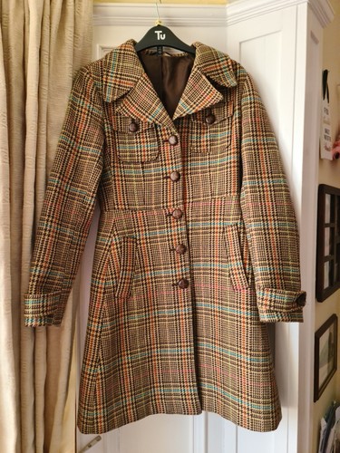 Ladies vintage style coat - vintage,