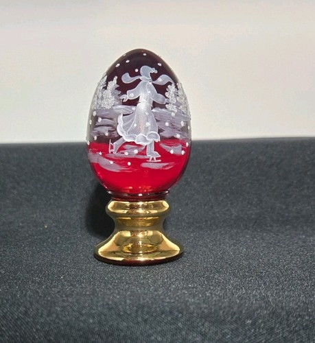 Fenton art glass ruby red - fenton,
