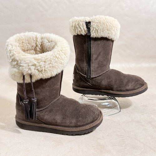 Rare ugg plumdale - rare, mid-calf