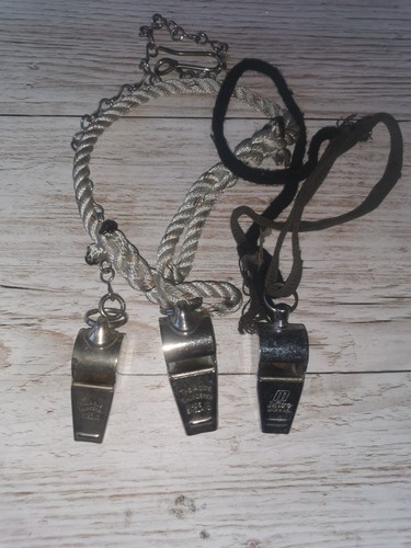 Whistles acme thunderer - whistles,