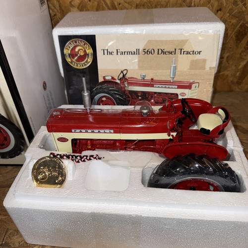 Ertl farmall 560 - ertl,