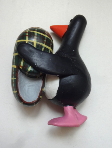 Feathers mcgraw wallace - mcgraw,
