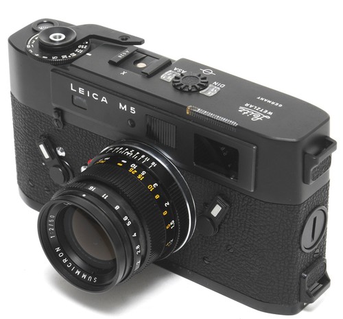 Leica with lens display - lens,