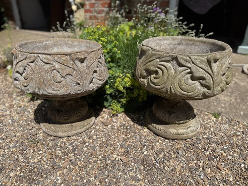 Pair cast stone garden - of,