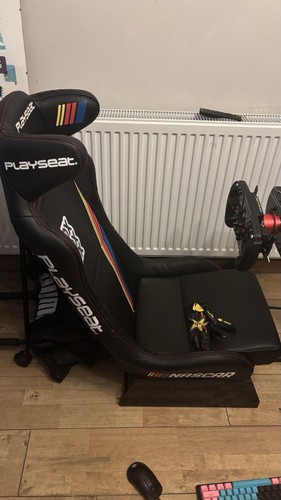 Playseat nascar racing - nascar, chair