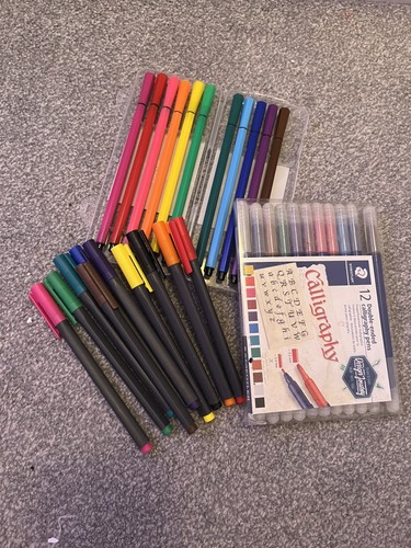 Fine liner pens lot - fine,
