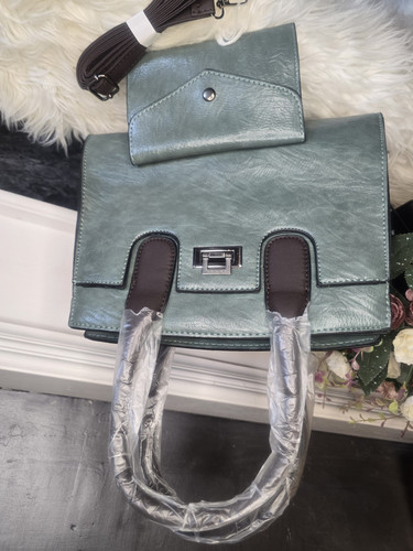 Women medium green - women’s,