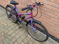 Raleigh Monterey Mountain Bike 20 Inch Frame, 18 Gear speed