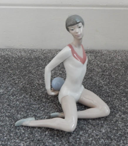 Vintage lladro 5333 gymnast - vintage,