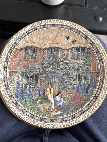 Royal worcester sue - royal,