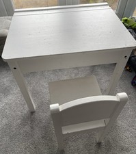 Childrens Table And Desk With Under Table Lid Storage. 