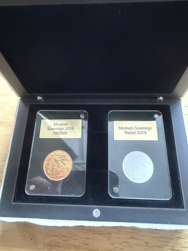 Gold full sovereign coin 2019 - full,