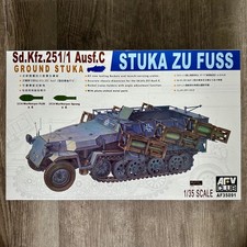 AFV Club 1/35 model kit Sd. Kfz. 251/1 Ausf. C Stuka Zu Fuss #AF35091