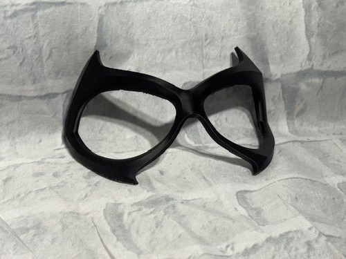 Black cat felicia - black,