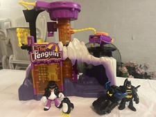 Imaginext Penguin Lair