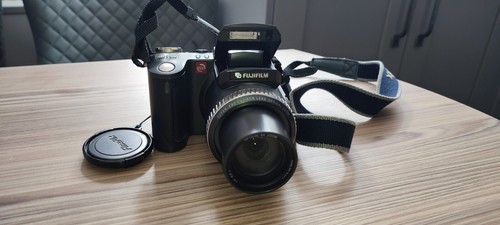 Fujifilm finepix 6900 zoom - ,