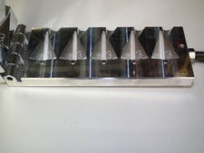 Pyramid Sinker Multi Cavity