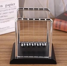 Newton's Cradle Steel Balance