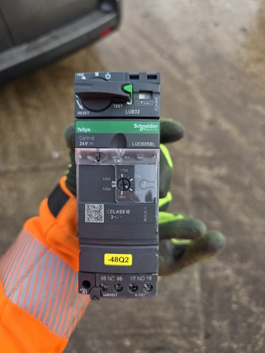 Schneider electric lub32 - lub32, power