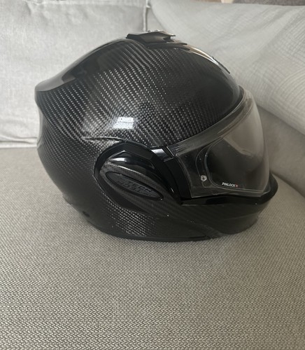 Carbon flip helmet - carbon, up