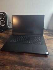 Razer Blade 15 Base OLED, RTX